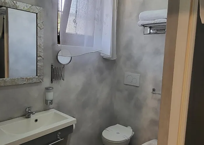 Illuvia 2 בית הארחה קורנרדו